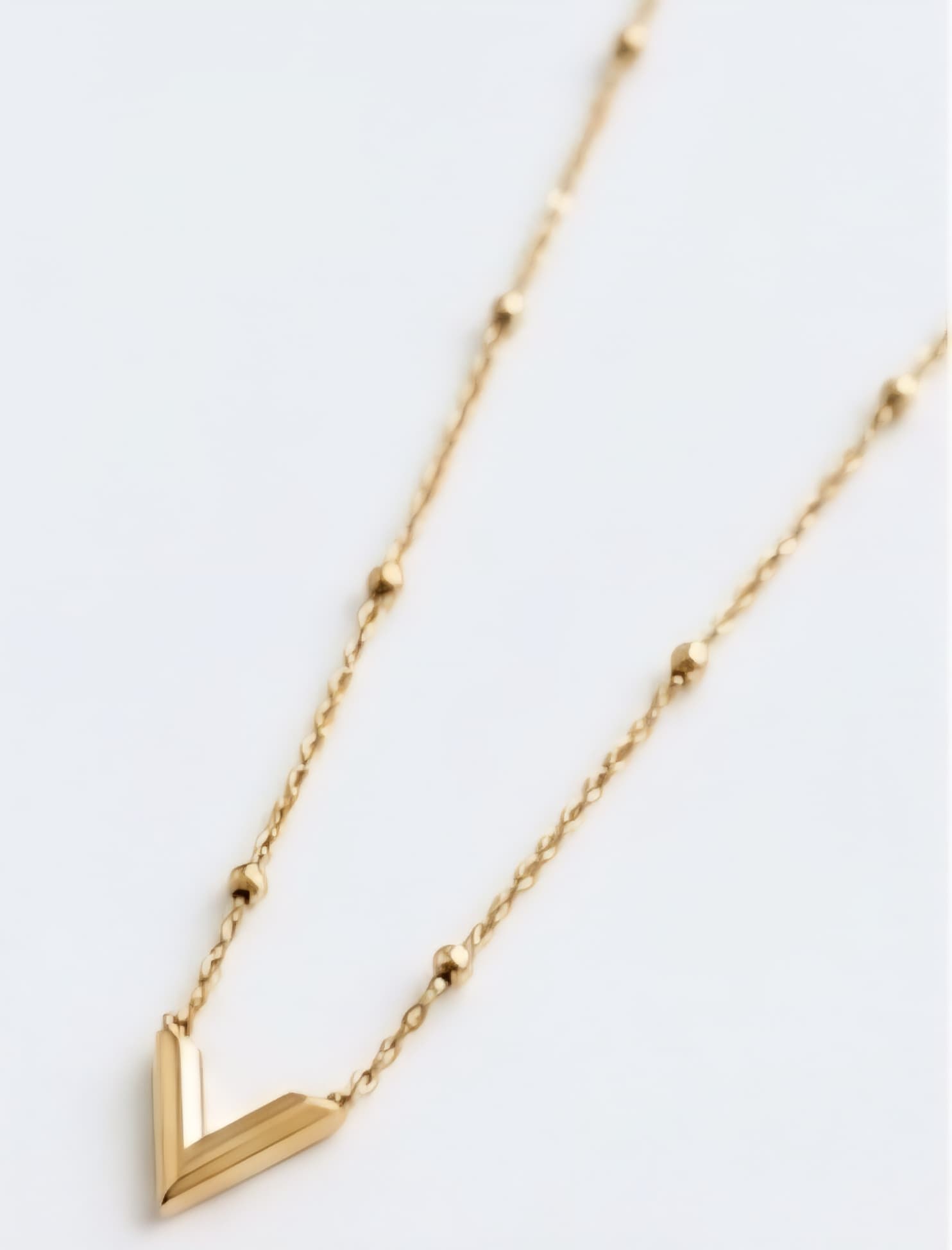 Stainless steel women's necklace